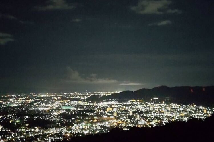 夜景を見に行ってきました！